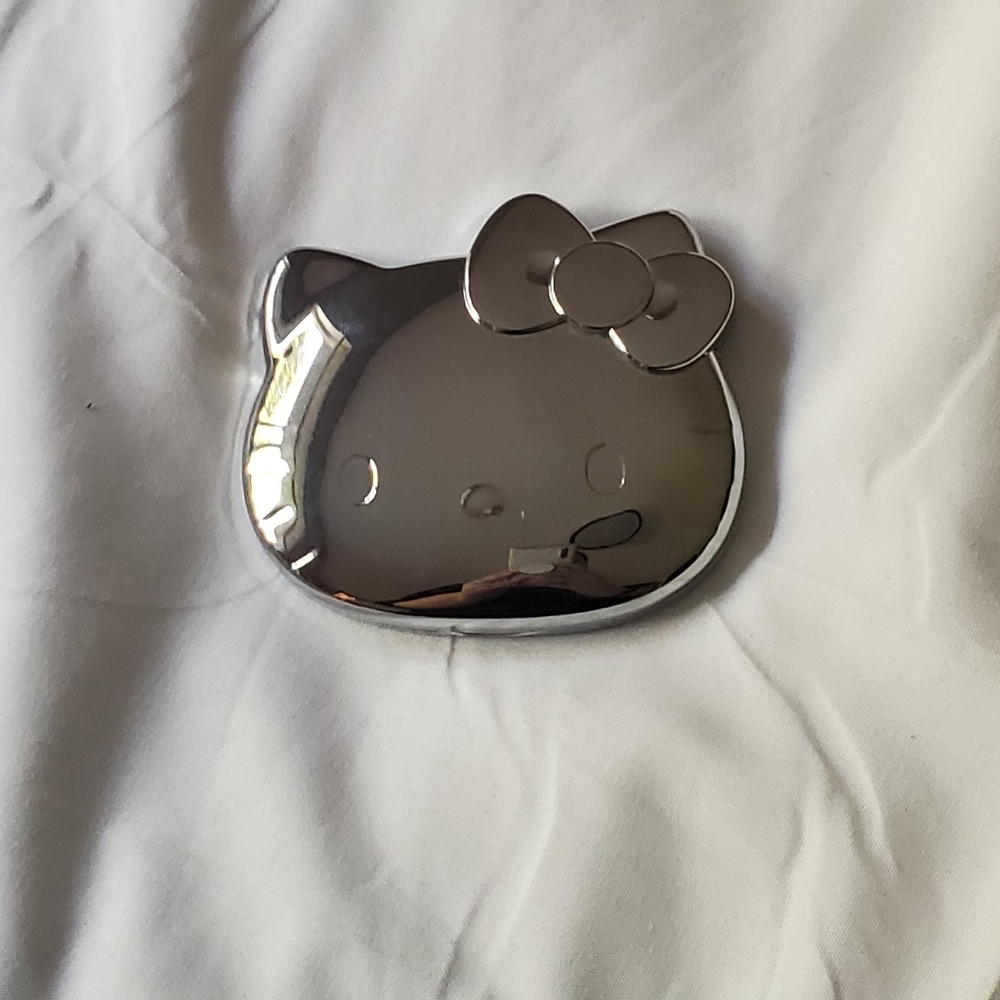 Hello Kitty 2011 Silver Compact Mirror RARE - Picture 14 of 15